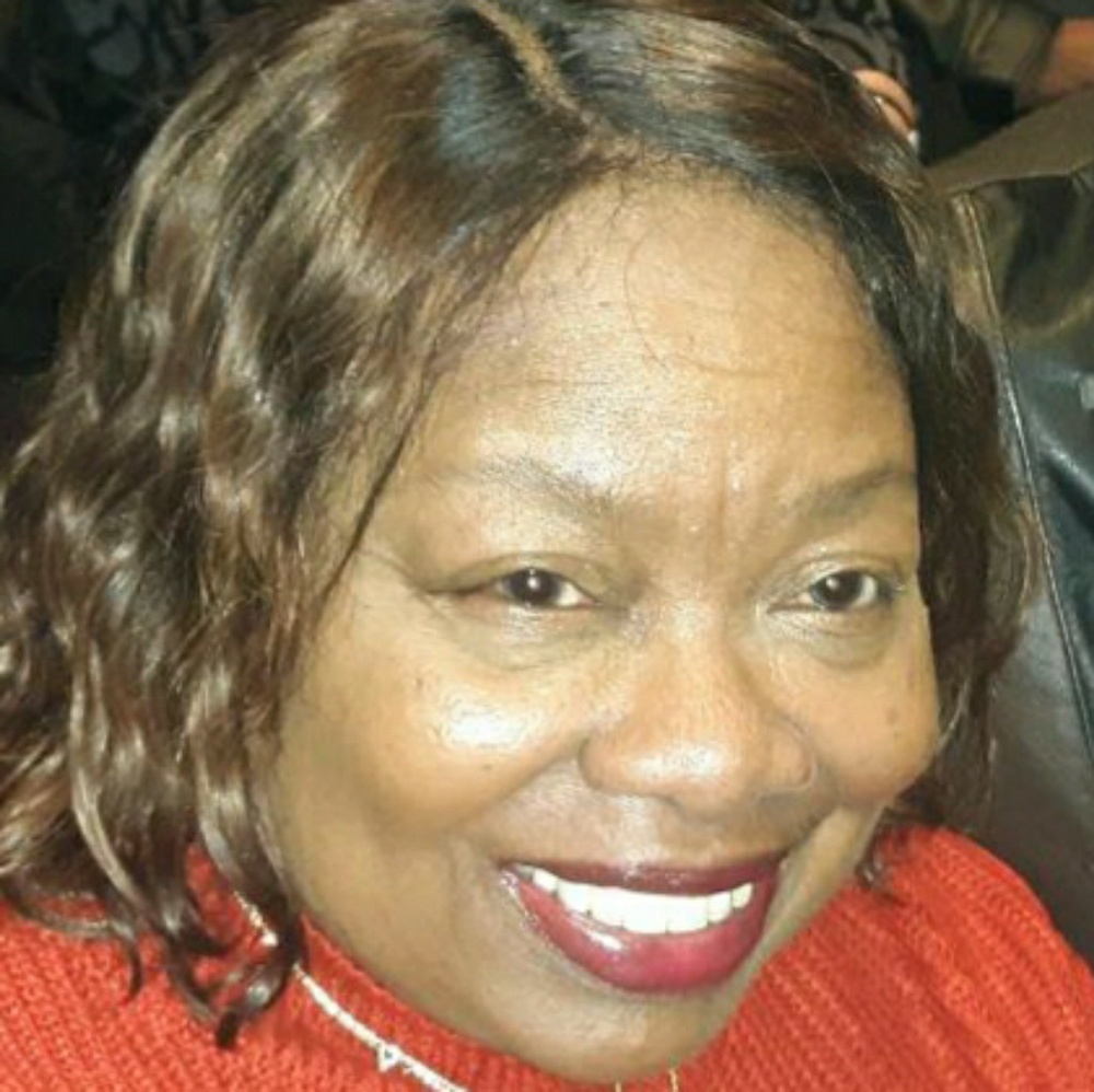 Meet your Posher, Renee